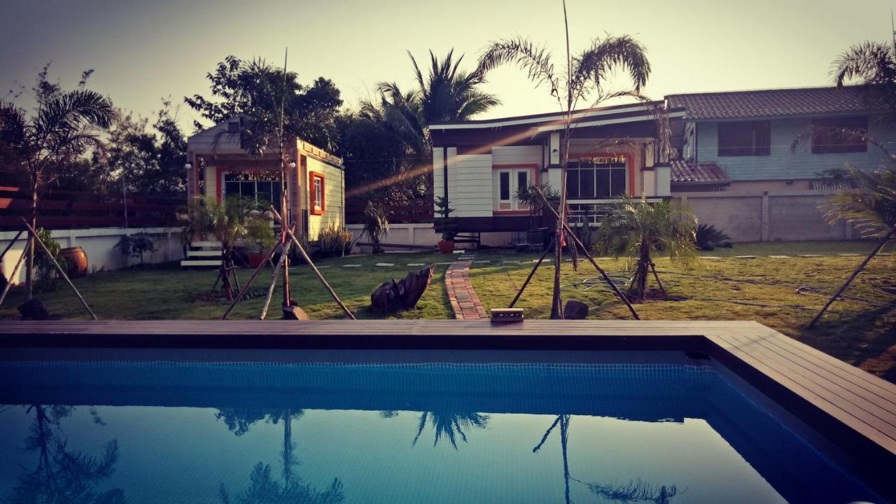 มุกดาสวรรค์ รีสอร์ท - Mukda Sawan Resort Mukdahan Exterior foto