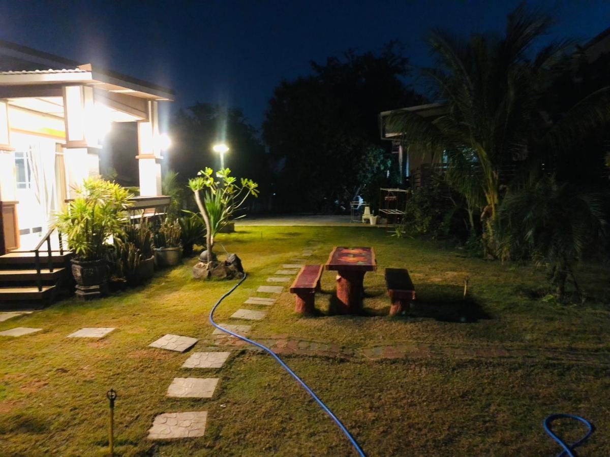 มุกดาสวรรค์ รีสอร์ท - Mukda Sawan Resort Mukdahan Exterior foto